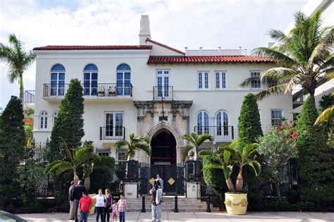 gianni versace house in miami